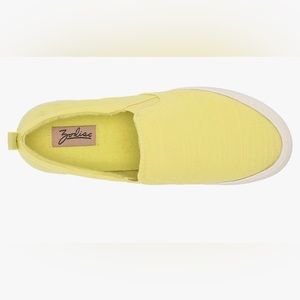 ZODIAC Women's Paige Sneaker size 7 1/2